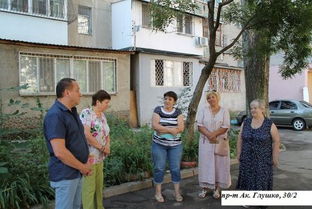 Местная власть Киевского района Одессы поддерживает жилой фонд города (фото)
