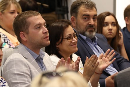 В Центре интегрированных услуг одесской мэрии прошло выездное заседание комитета Верховной Рады (фото)