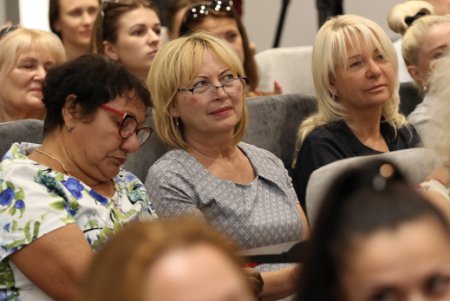 В Центре интегрированных услуг одесской мэрии прошло выездное заседание комитета Верховной Рады (фото)