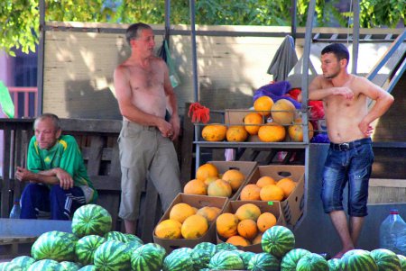 В Одессе проверят точки по продаже бахчевых (фото)
