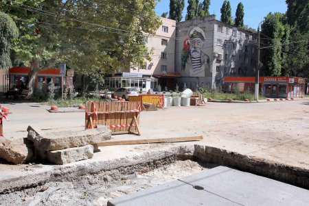 Работы на улице Сегедской близятся к завершению (фоторепортаж)