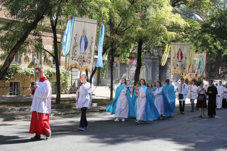 Шествие христиан–католиков прошло в Одессе (фоторепортаж)
