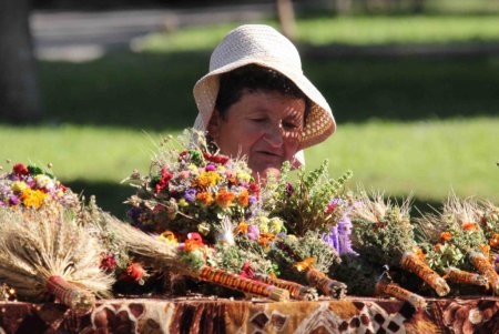 Православные Одессы отметили Медовый спас (фоторепортаж)