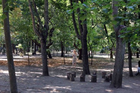 Прогулка вместе с «Одесситом»: оазис в центре Черемушек (фоторепортаж)
