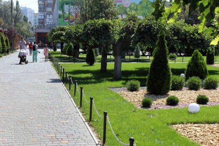 Прогулка вместе с «Одесситом»: оазис в центре Черемушек (фоторепортаж)
