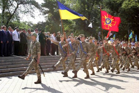 Празднование Дня независимости Украины в Одессе началось с возложения цветов у памятника Тарасу Шевченко (фоторепортаж)
