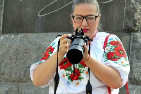 Празднование Дня независимости Украины в Одессе началось с возложения цветов у памятника Тарасу Шевченко (фоторепортаж)
