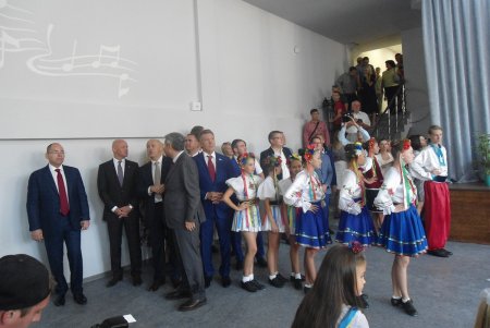 Одесский Европейский лицей торжественно распахнул свои двери (фоторепортаж)