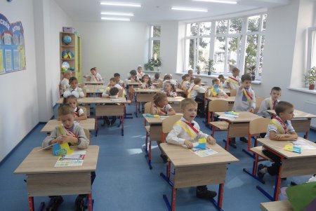 Одесский Европейский лицей торжественно распахнул свои двери (фоторепортаж)
