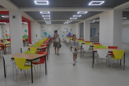 Одесский Европейский лицей торжественно распахнул свои двери (фоторепортаж)