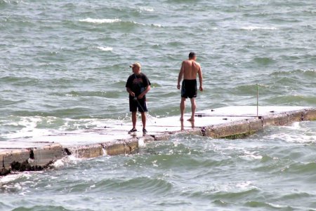 Прогулка вместе с «Одесситом»:  пляж «Отрада», конец сезона
