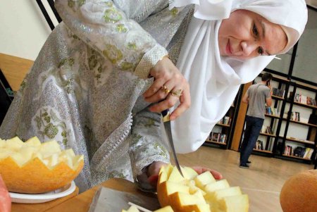 Одесситам показали вышиванки по - мароккански (фоторепортаж)