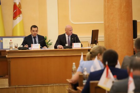 Сесссия Одесского городского совета в лицах (фоторепортаж)