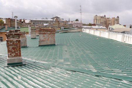 Реставрация полуциркульного здания на Приморском бульваре, 8 (фоторепортаж)