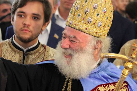 В главном храме Одессы прошел молебен о единстве церкви (фоторепортаж)