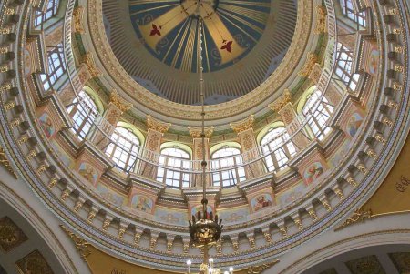 В главном храме Одессы прошел молебен о единстве церкви (фоторепортаж)