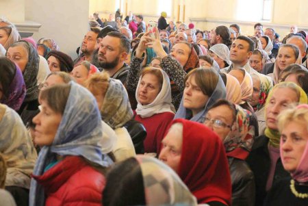 В главном храме Одессы прошел молебен о единстве церкви (фоторепортаж)