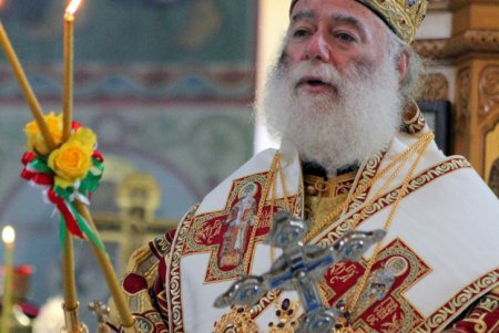 Божественная литургия в Свято–Успенском мужском монастыре (фоторепортаж)
