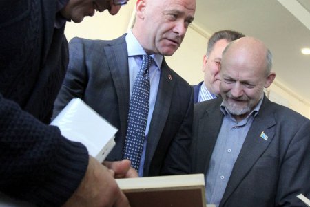 В Одессе открыли музей Бориса Деревянко (фоторепортаж)