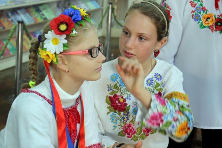 Одесская гимназия собрала актив школьников со всей Украины (фоторепортаж)