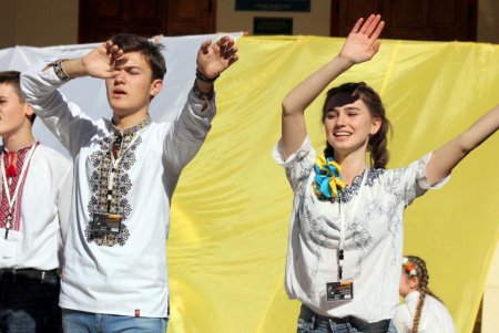 Одесская гимназия собрала актив школьников со всей Украины (фоторепортаж)