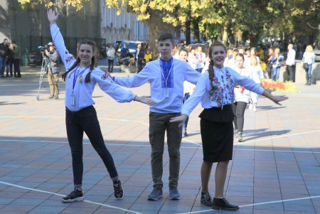 Флешмоб на Думской площади «Вместе мы изменим мир!» (фоторепортаж)