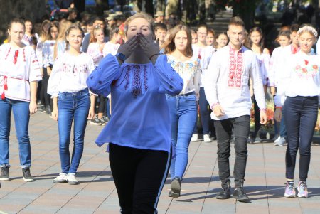 Флешмоб на Думской площади «Вместе мы изменим мир!» (фоторепортаж)