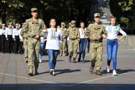 Флешмоб на Думской площади «Вместе мы изменим мир!» (фоторепортаж)