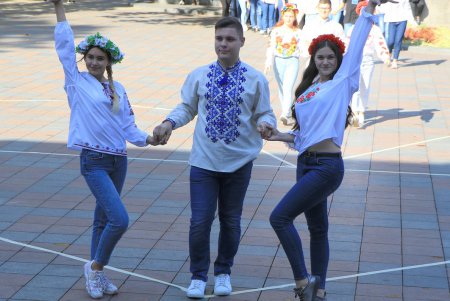 Флешмоб на Думской площади «Вместе мы изменим мир!» (фоторепортаж)