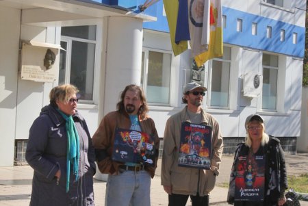 Митинг против приватизации Одесской киностудии (фоторепортаж)