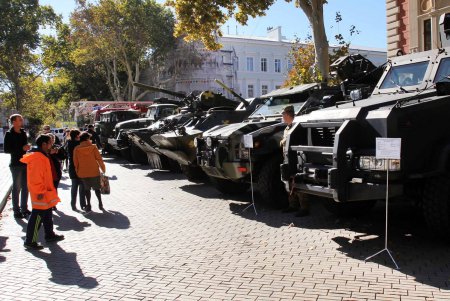 Выставка военной техники (фоторепортаж)