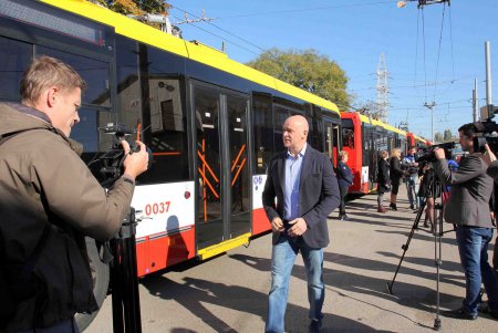 Электротранспорт Одессы пополнился новыми троллейбусами (фоторепортаж)