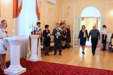 Супруги из Одессы поженились во второй раз спустя 36 лет брака (фоторепортаж)