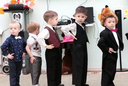 Воспитанникам одесского Дома ребенка устроили праздник осени (фото)
