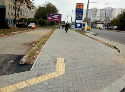 В спальных районах Одессы отремонтировали внутриквартальные проезды (фото)