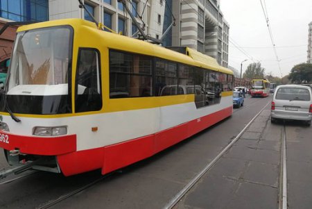 Одесситы перекрыли дорогу возле Привоза (фото,видео)