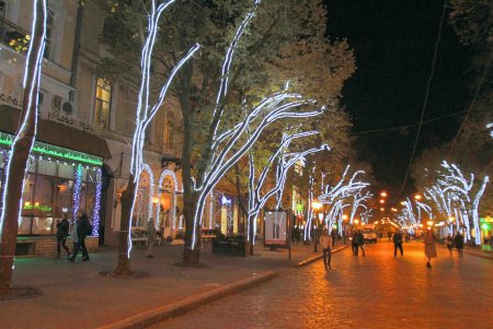 Вечерняя прогулка по Одессе (фоторепортаж)