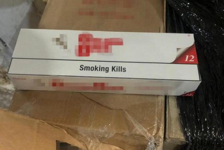 В Одессе выявили склад контрабандных сигарет и алкоголя