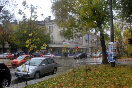 В Одессе разбушевалась непогода (фоторепортаж)