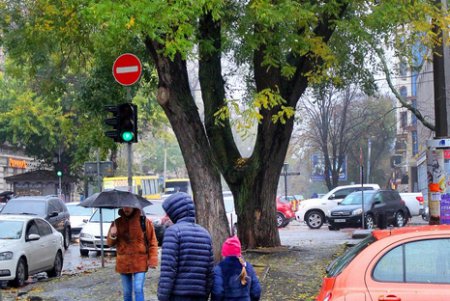 В Одессе разбушевалась непогода (фоторепортаж)