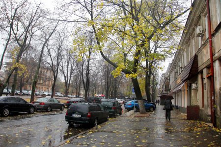 В Одессе разбушевалась непогода (фоторепортаж)