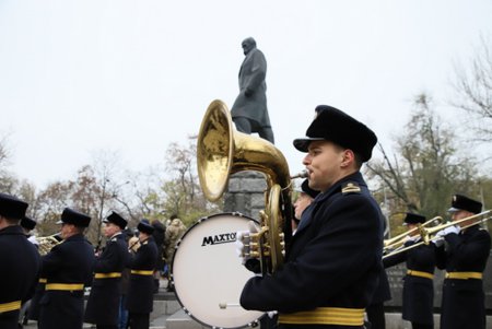 В Одессе торжественно отметили День Достоинства и Свободы 