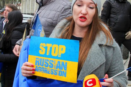 Митинг в поддержку украинских моряков (фоторепортаж)