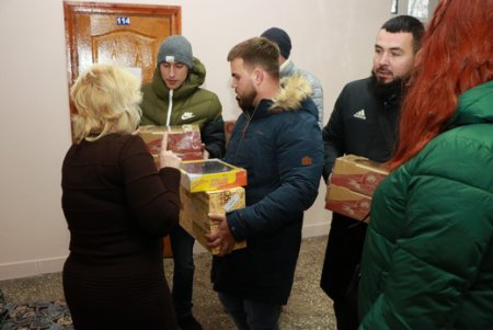 Одесские депутаты и общественники провели субботник в интернате для слепых (фото)