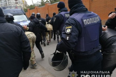 Драка на Гагаринском плато: один человек – в больнице, 19 – в отделении полиции (обновлено фото, видео)