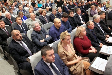 Как мэр Одессы Геннадий Труханов отчитывался перед горожанами (фоторепортаж)