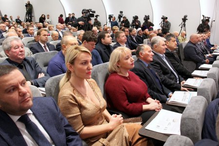 Как мэр Одессы Геннадий Труханов отчитывался перед горожанами (фоторепортаж)