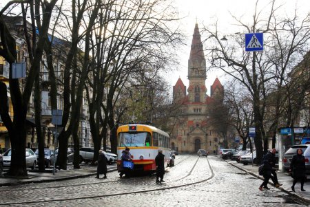 Прогулка по Дворянской (фоторепортаж)