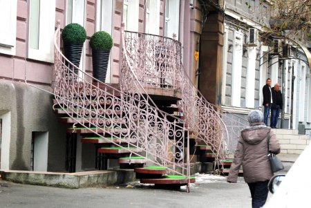 Прогулка по Дворянской (фоторепортаж)