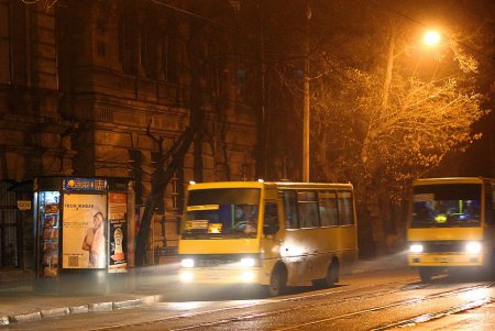 Застывший город: Одессу окутал утренний туман
